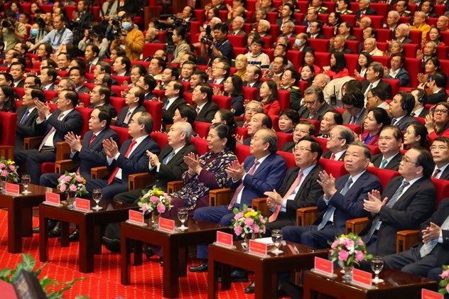 Lãnh đạo, nguyên lãnh đạo Đảng, Nhà nước, MTTQ Việt Nam tại buổi lễ